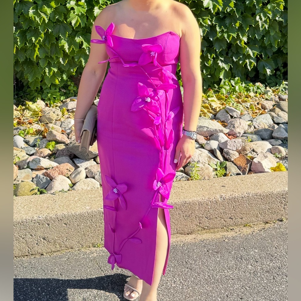 Pink dress